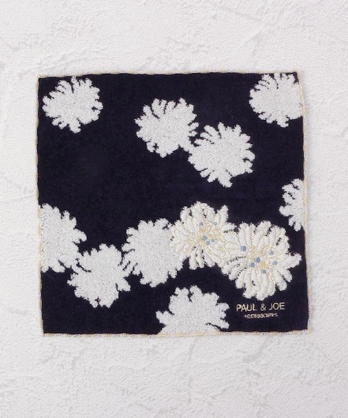 ◆PAUL & JOE タオルハンカチ クリザンテーム