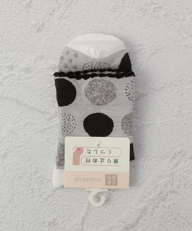 ◆コダワリ スベリ止 水玉 クォーターソックス