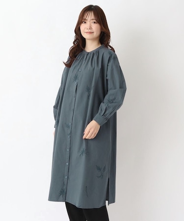 刺繍ワンピース