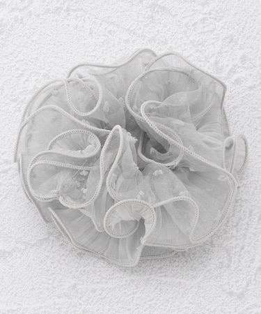 シュシュ フリルドット