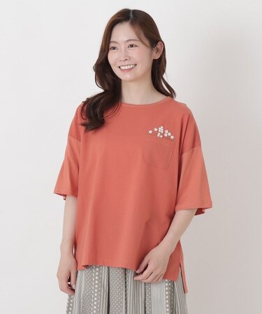 花刺繍入り 5分袖プルオーバー