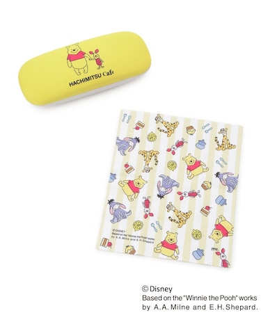 【先行販売】ディズニー 『くまのプーさん』 クロス付メガネケース CAFE