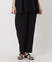 エンボス加工 タックパンツ