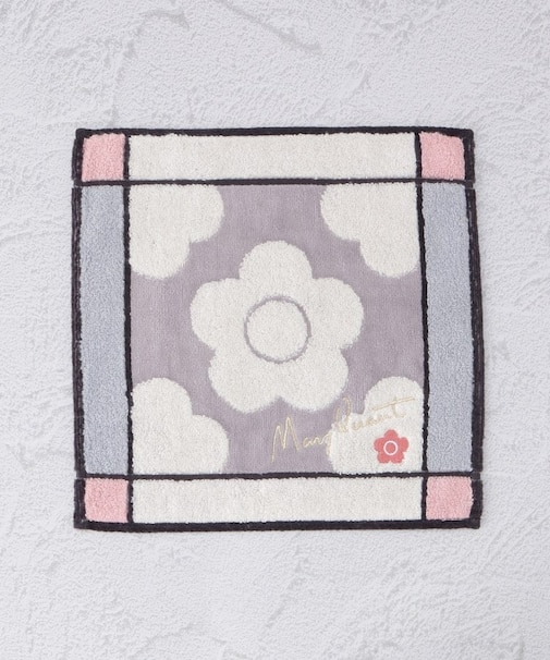 ◆MARY QUANT タオルハンカチ クロスデイジー刺繍