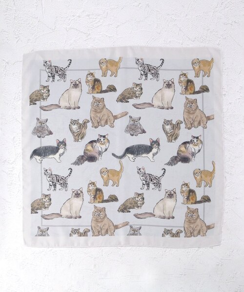 極美品　プリーツブリーズ　スカーフ　ホワイト 犬さま専用 プリントスカーフ アニマル柄｜ワンズテラスの通販｜&mall（アンド