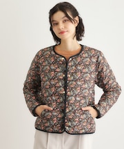 【ダウン使用／ロゴ刻印ボタン】エラビー フローラル柄 ライトダウンコート