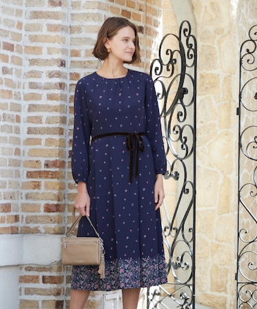 【洗える／同柄アイテムあり】ライリー バタフライズ柄 ワンピース