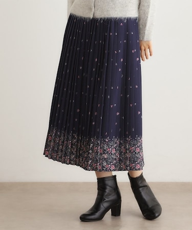 【洗える/同柄アイテムあり】ライリー バタフライズ柄 プリーツスカート