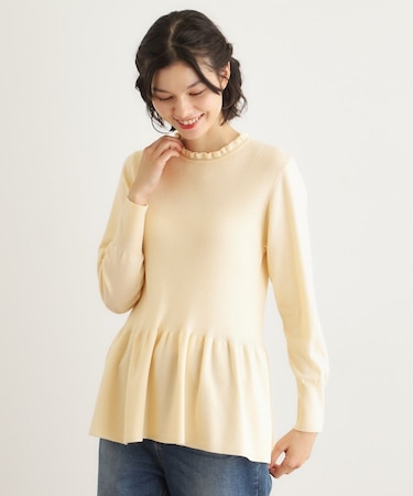 【洗える/ウール混/サスティナブル素材】フリルネックペプラム プルオーバーニット