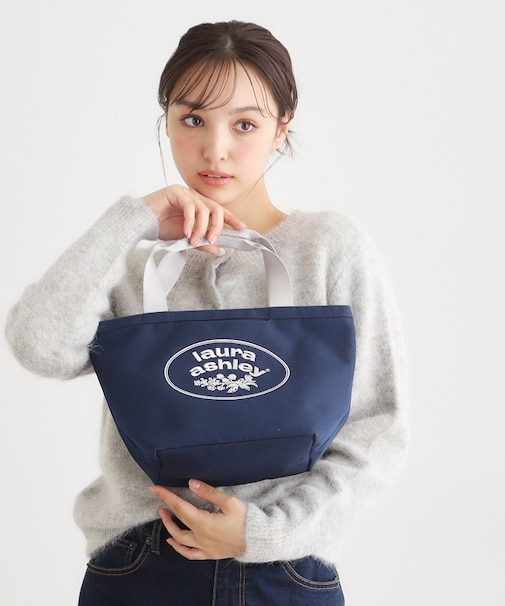 ロゴ トートバッグ