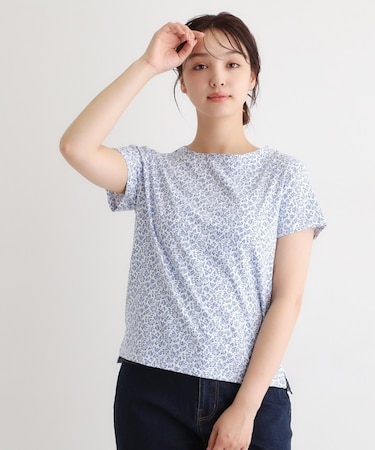 【接触冷感／マシンウォッシュ可】スウィート アリッサム柄スムースTシャツ