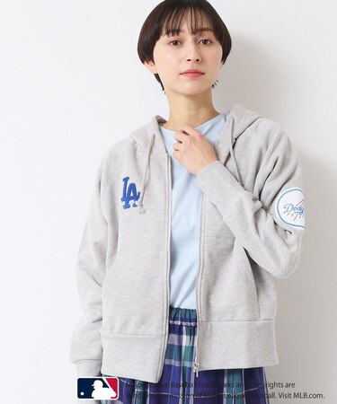 【ユニセックス】MLB/ロゴ入り吊り裏毛パーカ