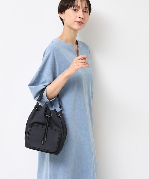 GALERIE DES BAINS★巾着ショルダーバッグ GALERIE DES BAINS☆巾着ショルダーバッグ - メルカリ