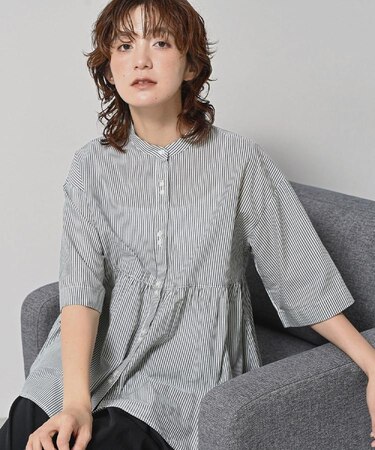 【洗える／体型カバー】バンドカラーペプラムブラウス