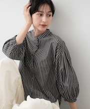 【洗える】ストライプギャザー袖ブラウス