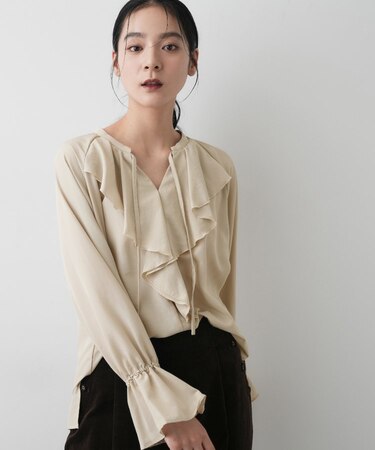 【洗える】フィブリルフリルブラウス