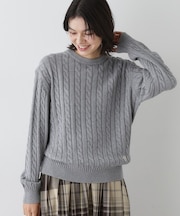 【ユニセックス・洗える】クルーネックケーブルニット