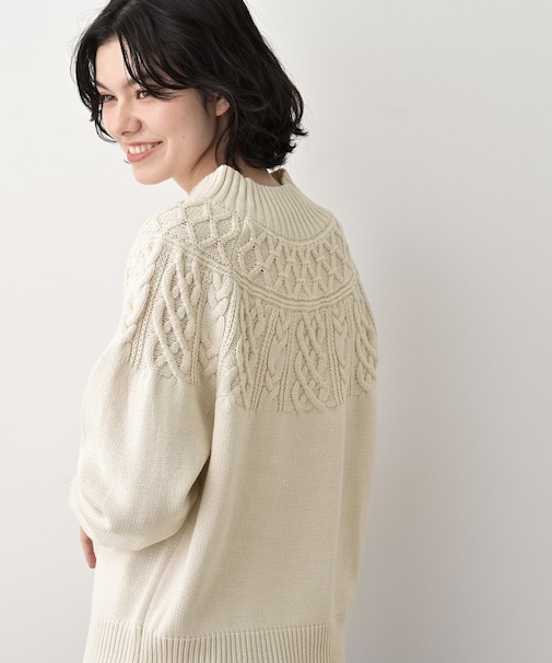 【着映え/洗える】求心ケーブル編みハイネックニット