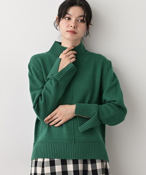 【洗える】センタータックラインハイネックニット