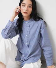 【洗える】フリルネックブラウス