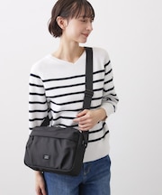 【ユニセックス/軽量】ポリエステルショルダーバッグ