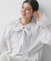 【洗える】フリルボウタイストライプブラウス