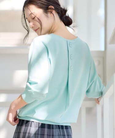 【洗える】後ろボタンニットプルオーバー七分袖