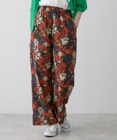 【洗える】ボタニカル柄リラクシーパンツ