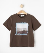 グラフィックデザインTシャツ