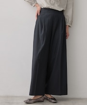 センタープレスワイドパンツ