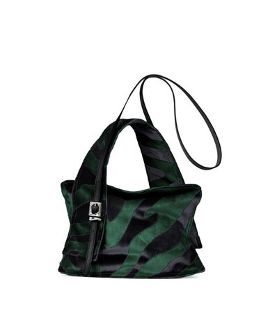 ゼブラベルトショルダー