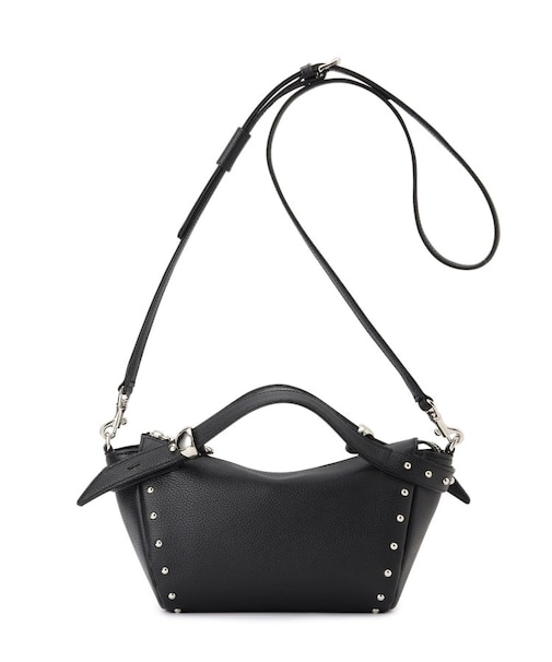 コキーユ スタッズ