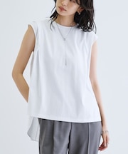 フィッシュテールカットソー