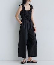 【一部店舗限定】ショルダーシャーリングサロペット