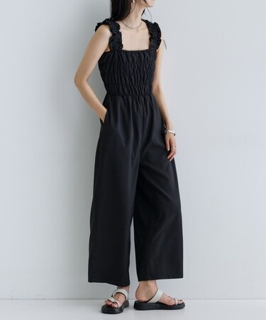 【一部店舗限定】ショルダーシャーリングサロペット