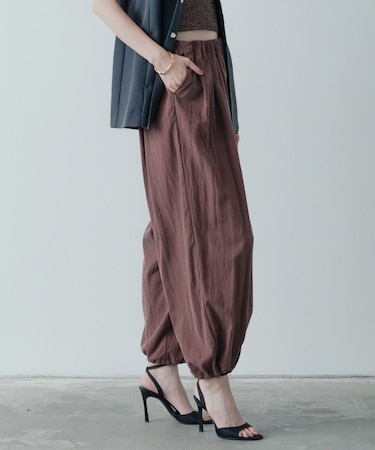 ウエストギャザーパンツ