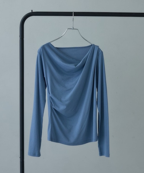 ドレープネックカットソー