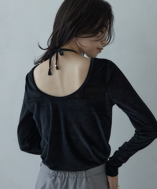 バックカットアウトベロアカットソー