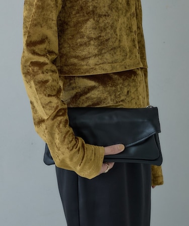 【MILLELA FIRENZE】ソフトレザーショルダーバッグ