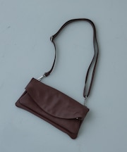 【MILLELA FIRENZE】ソフトレザーショルダーバッグ
