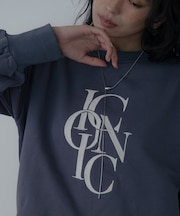 ラウンドヘムロゴスウェット