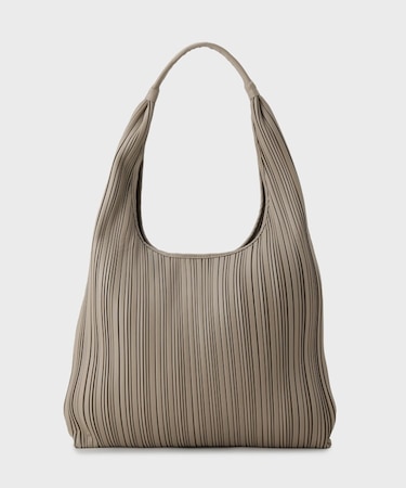 ワンハンドルプリーツバッグ