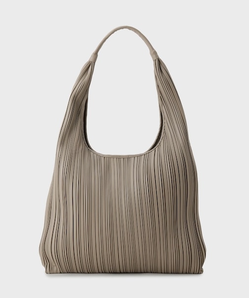 ワンハンドルプリーツバッグ