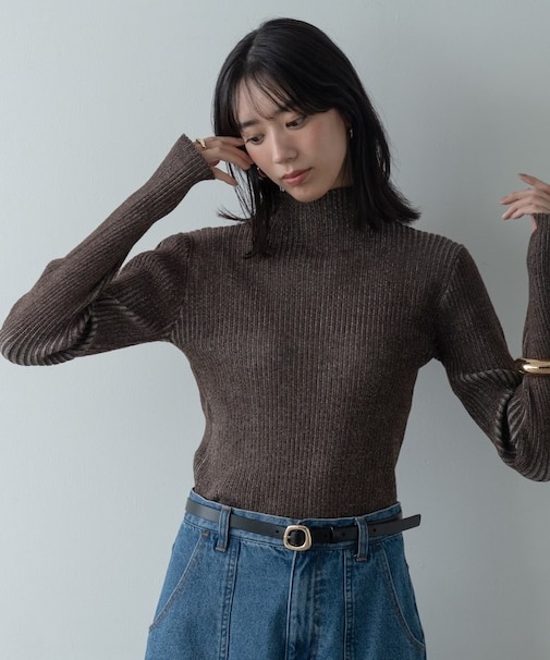 リブプレーティングハイネックニット
