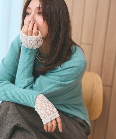 ヘアリーフォルムニット