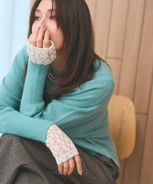 ヘアリーフォルムニット