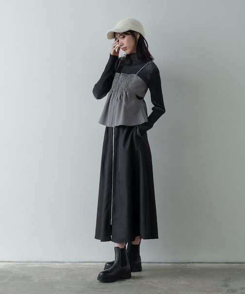 センタージップフレアスカート