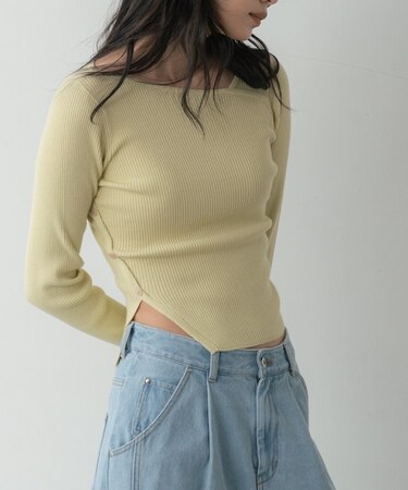 オフショルスリットリブニット