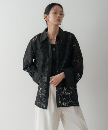 幾何柄レースビッグシャツ