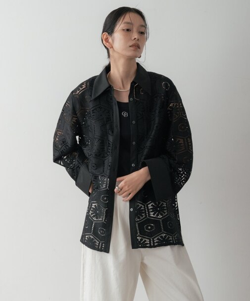 幾何柄レースビッグシャツ